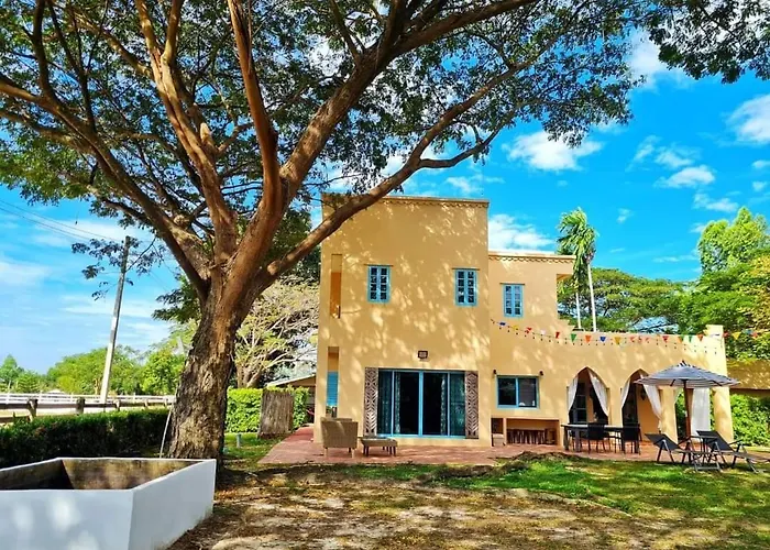 Kampu Nature Pool Villa Rayong