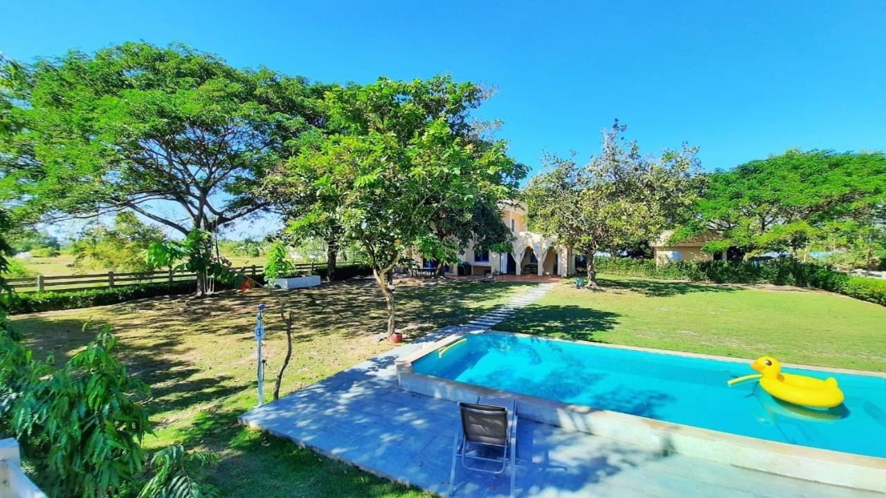 Kampu Nature Pool * Rayong